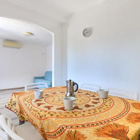 Mirella Bilocale Appartement *